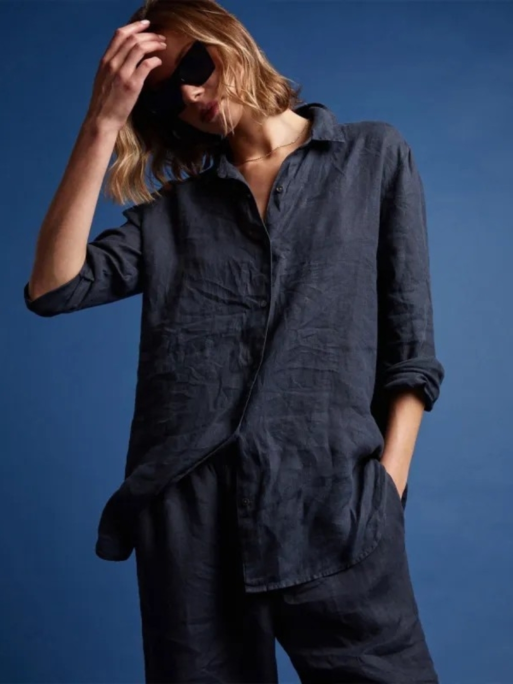 James Perse Navy Linen Relaxed Button-Down Shirt